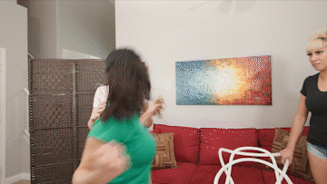 PI Hannah Vs The Barbie Bandits 4K - Image 17